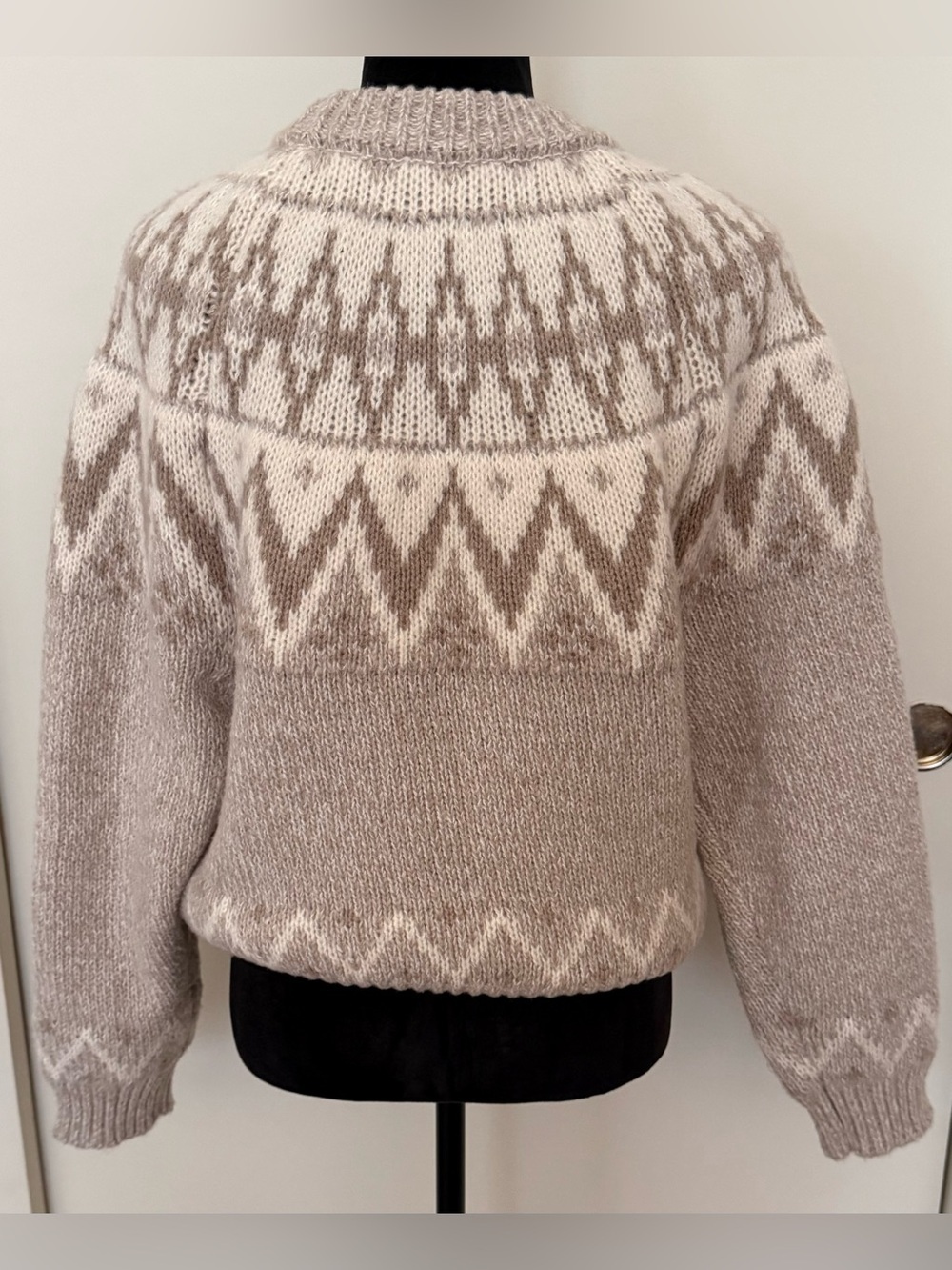 For the Republic Fair Isle Chunky Knit Crewneck Sweater - M - Picture 5 of 6